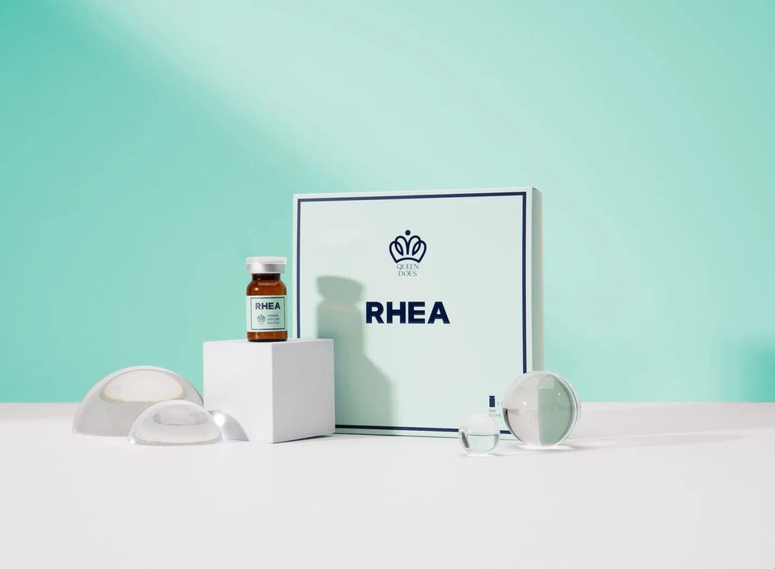 QUEENDOES Rhea Serum, skinbooster distribuido por ELMED en Colombia